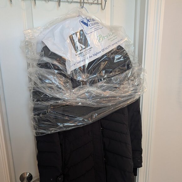 Canada Goose Lorette Hooded Parka Women's Large, Black - Picture 9 of 10